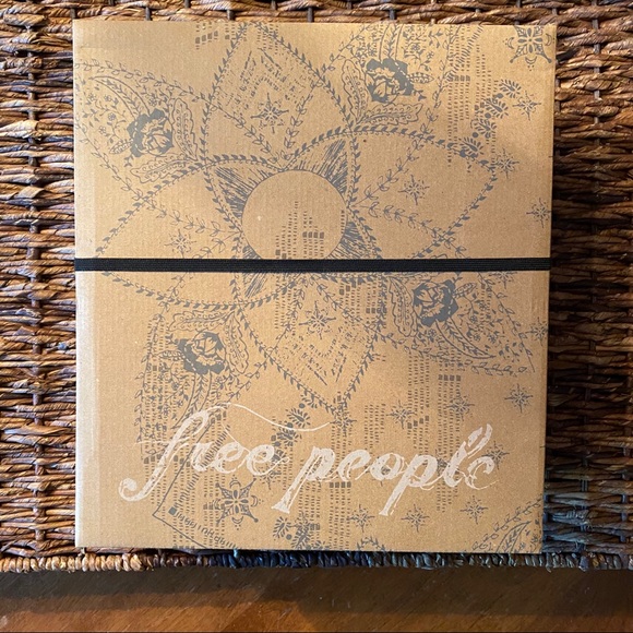 Free People Cecile Croc Embossed Brown Bootie NWT - Picture 6 of 8